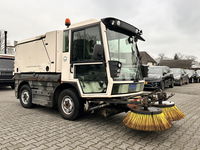 Schmidt SWINGO 200 - Compact Sweeper