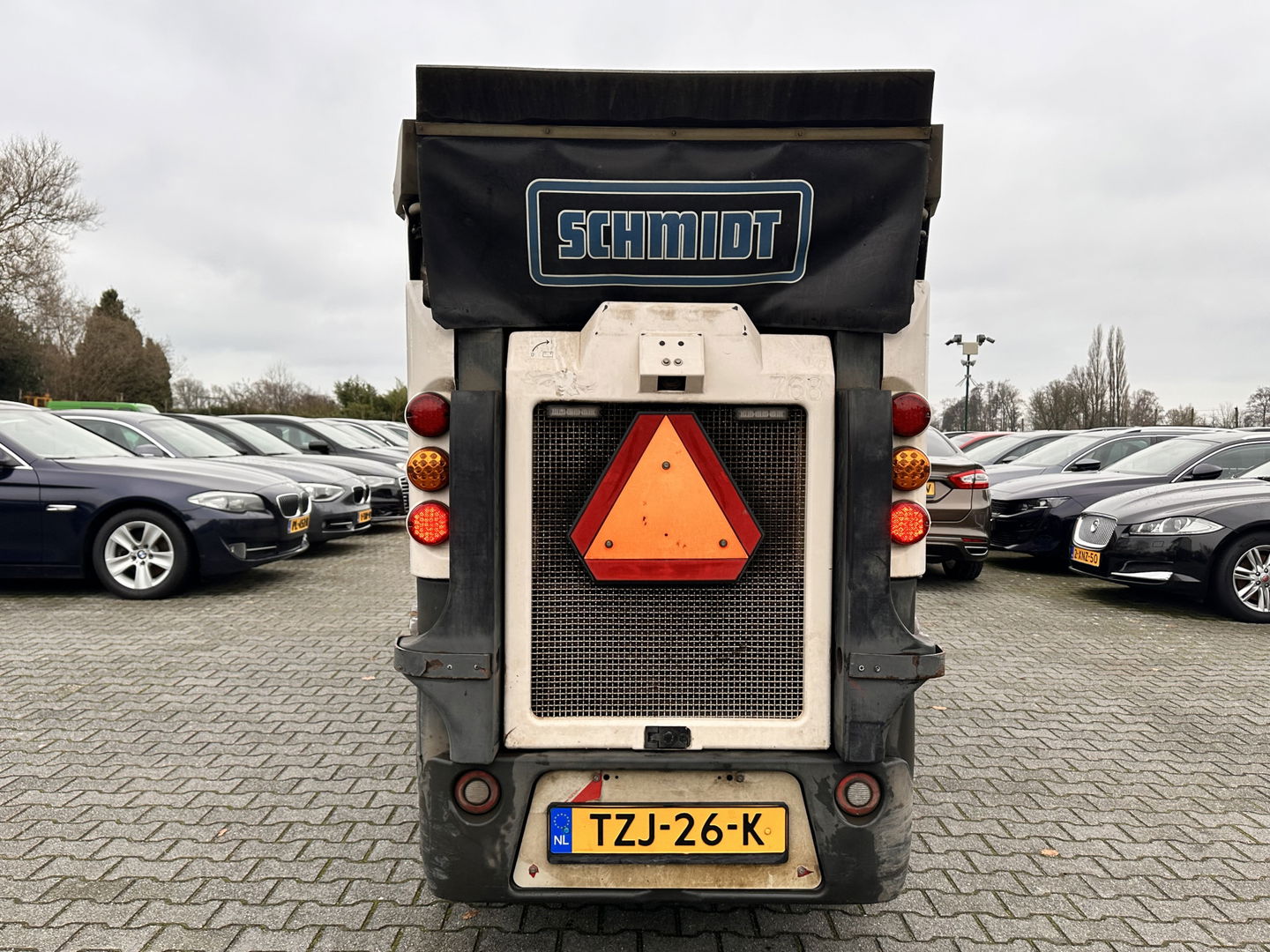 Schmidt SWINGO 200 Compact Sweeper