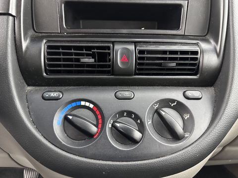 Chevrolet Tacuma 1.6-16V Spirit *APK tot 10-12-2025 / AIRCO | VELOURS | RADIO-CD*