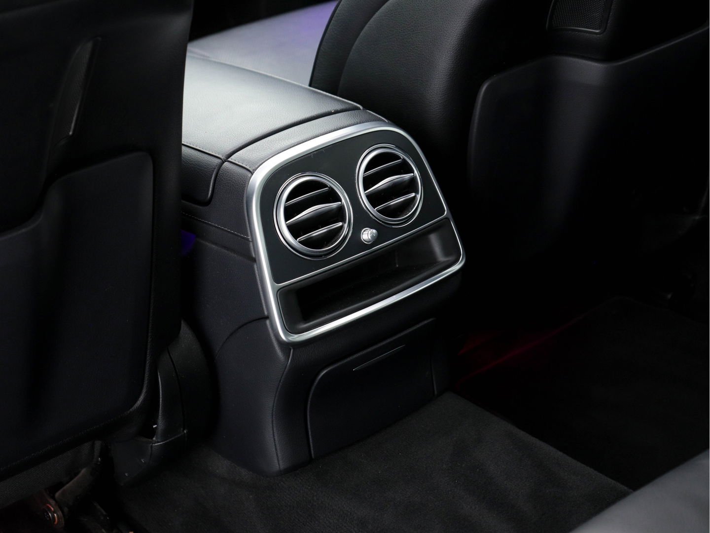Mercedes-Benz S-Klasse 400d 4-Matic Lang AMG-LINE-PLUS Aut. *PANO | DISTRONIC | BURMESTER-SURROUND | SURROUND-VIEW | KEYLESS | BLIND-SPOT | AIRMATIC | FULL-LEATHER  | FULL-LED | ECC | PDC | MEMORY | VDIGI-COCKPIT | AMBIENT-LIGHTNING*