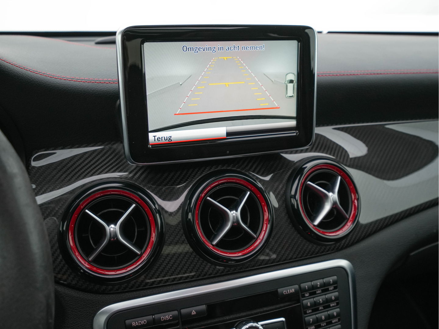 Mercedes-Benz GLA 45 AMG 4-Matic *PANO | PERFORMANCE-SPORT-SEATS | HARMANN/KARDON-AUDIO | NAVI-FULLMAP | DISTRONIC | BLIND-SPOT | BI-XENON | KEYLESS | CAMERA | ECC | PDC | MEMORY-PACK | SPORT-SEATS | 20"ALU*