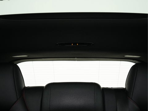 Mercedes-Benz GLA 45 AMG 4-Matic *PANO | PERFORMANCE-SPORT-SEATS | HARMANN/KARDON-AUDIO | NAVI-FULLMAP | DISTRONIC | BLIND-SPOT | BI-XENON | KEYLESS | CAMERA | ECC | PDC | MEMORY-PACK | SPORT-SEATS | 20"ALU*