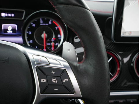 Mercedes-Benz GLA 45 AMG 4-Matic *PANO | PERFORMANCE-SPORT-SEATS | HARMANN/KARDON-AUDIO | NAVI-FULLMAP | DISTRONIC | BLIND-SPOT | BI-XENON | KEYLESS | CAMERA | ECC | PDC | MEMORY-PACK | SPORT-SEATS | 20"ALU*