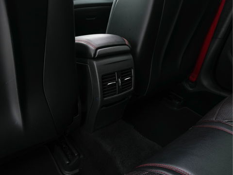 Mercedes-Benz GLA 45 AMG 4-Matic *PANO | PERFORMANCE-SPORT-SEATS | HARMANN/KARDON-AUDIO | NAVI-FULLMAP | DISTRONIC | BLIND-SPOT | BI-XENON | KEYLESS | CAMERA | ECC | PDC | MEMORY-PACK | SPORT-SEATS | 20"ALU*
