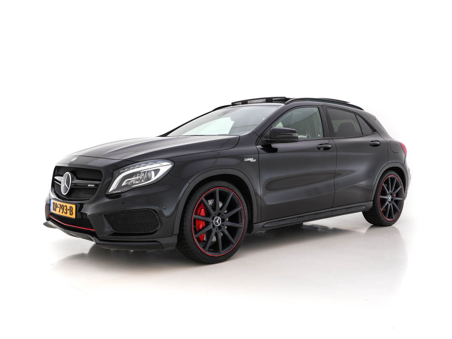 Mercedes-Benz GLA 45 AMG 4-Matic *PANO | PERFORMANCE-SPORT-SEATS | HARMANN/KARDON-AUDIO | NAVI-FULLMAP | DISTRONIC | BLIND-SPOT | BI-XENON | KEYLESS | CAMERA | ECC | PDC | MEMORY-PACK | SPORT-SEATS | 20"ALU*