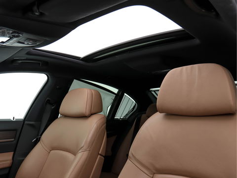 BMW 7 Serie 740d xDrive High Executive M-Sport-Pack Innovation-Pack Aut. *PANO | DAKOTA-FULL-LEATHER | FULL-LED | SURROUND-VIEW | NAVI-FULLMAP | SOFT-CLOSE | HUD | HARMAN/KARDON-SOUNDSYTEM | KEYLESS | ECC | PDC | CRUISE | LANE-ASSIST | MEMORY*