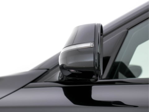 BMW 7 Serie 740d xDrive High Executive M-Sport-Pack Innovation-Pack Aut. *PANO | DAKOTA-FULL-LEATHER | FULL-LED | SURROUND-VIEW | NAVI-FULLMAP | SOFT-CLOSE | HUD | HARMAN/KARDON-SOUNDSYTEM | KEYLESS | ECC | PDC | CRUISE | LANE-ASSIST | MEMORY*