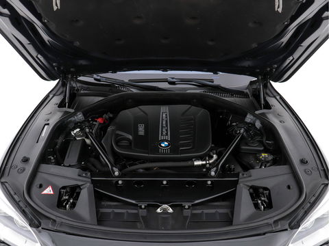 BMW 7 Serie 740d xDrive High Executive M-Sport-Pack Innovation-Pack Aut. *PANO | DAKOTA-FULL-LEATHER | FULL-LED | SURROUND-VIEW | NAVI-FULLMAP | SOFT-CLOSE | HUD | HARMAN/KARDON-SOUNDSYTEM | KEYLESS | ECC | PDC | CRUISE | LANE-ASSIST | MEMORY*