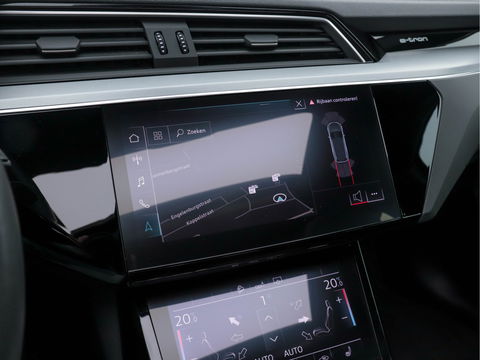 Audi e-tron 55 Quattro Advanced S-line 95 kWh [ 3-Fase ] (INCL-BTW) *PANO | FULL-LED | NAVI-FULLMAP | KEYLESS | LEATHER-MICROFIBRE | AIR-SUSPENSION | CRUISE | DIGI-COCKPIT | MEMORY-PACK | SHIFT-PADDLES | SPORT-SEATS | 20"ALU*