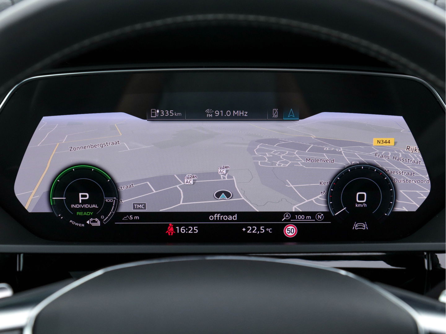 Audi e-tron 55 Quattro Advanced S-line 95 kWh [ 3-Fase ] (INCL-BTW) *PANO | FULL-LED | NAVI-FULLMAP | KEYLESS | LEATHER-MICROFIBRE | AIR-SUSPENSION | CRUISE | DIGI-COCKPIT | MEMORY-PACK | SHIFT-PADDLES | SPORT-SEATS | 20"ALU*