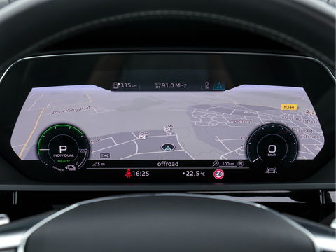 Audi e-tron 55 Quattro Advanced S-line 95 kWh [ 3-Fase ] (INCL-BTW) *PANO | FULL-LED | NAVI-FULLMAP | KEYLESS | LEATHER-MICROFIBRE | AIR-SUSPENSION | CRUISE | DIGI-COCKPIT | MEMORY-PACK | SHIFT-PADDLES | SPORT-SEATS | 20"ALU*