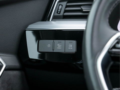 Audi e-tron 55 Quattro Advanced S-line 95 kWh [ 3-Fase ] (INCL-BTW) *PANO | FULL-LED | NAVI-FULLMAP | KEYLESS | LEATHER-MICROFIBRE | AIR-SUSPENSION | CRUISE | DIGI-COCKPIT | MEMORY-PACK | SHIFT-PADDLES | SPORT-SEATS | 20"ALU*