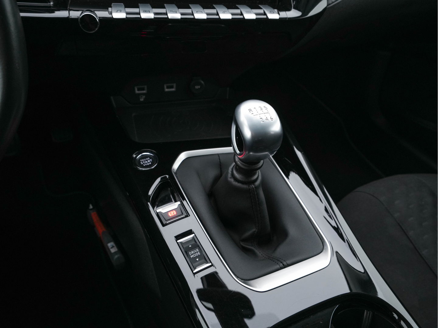 Peugeot 508 SW 1.5 BlueHDI Blue Lease Active Avantage *NAVI-FULLMAP | CAMERA | DAB | ECC | PDC | CRUISE | DIGI-COCKPIT | LANE-ASSIST | SPORT-SEATS | 19"ALU