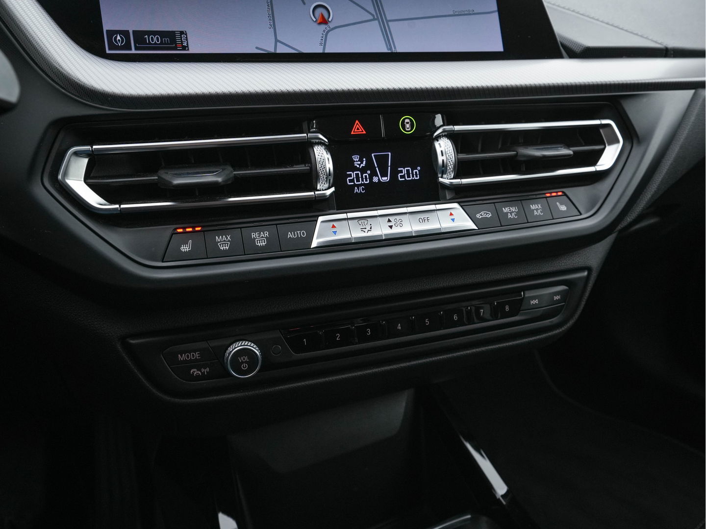 BMW 1-serie 116d Executive Edition Sport-Line *DIGI-COCKPIT | FULL-LED | NAVI-FULLMAP | LEATHER-MICROFIBRE | AMBIENT-LIGHT | ECC | PDC | APP-CONNECT | CRUISE | SPORT-SEATS | 17"ALU*