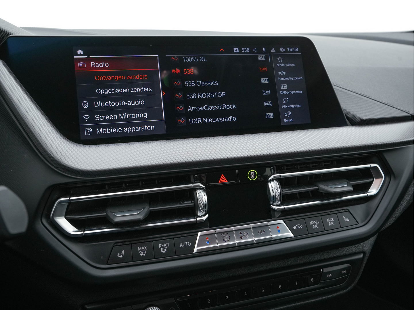 BMW 1-serie 116d Executive Edition Sport-Line *DIGI-COCKPIT | FULL-LED | NAVI-FULLMAP | LEATHER-MICROFIBRE | AMBIENT-LIGHT | ECC | PDC | APP-CONNECT | CRUISE | SPORT-SEATS | 17"ALU*