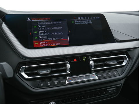 BMW 1-serie 116d Executive Edition Sport-Line *DIGI-COCKPIT | FULL-LED | NAVI-FULLMAP | LEATHER-MICROFIBRE | AMBIENT-LIGHT | ECC | PDC | APP-CONNECT | CRUISE | SPORT-SEATS | 17"ALU*