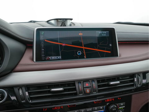 BMW X6 xDrive40d High Executive M-Performance-Sport-Pack Aut. *PANO | BANG&OLUFSEN-SURROUND | HUD | SOFT-CLOSE | FULL-LED | MEMORY-PACK | DIGI-COCKPIT | MERINO-FULL-LEATHER | KEYLESS | CAMERA | NAVI-FULLMAP | SPORT-SEATS | 21"ALU*