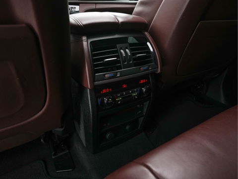 BMW X6 xDrive40d High Executive M-Performance-Sport-Pack Aut. *PANO | BANG&OLUFSEN-SURROUND | HUD | SOFT-CLOSE | FULL-LED | MEMORY-PACK | DIGI-COCKPIT | MERINO-FULL-LEATHER | KEYLESS | CAMERA | NAVI-FULLMAP | SPORT-SEATS | 21"ALU*