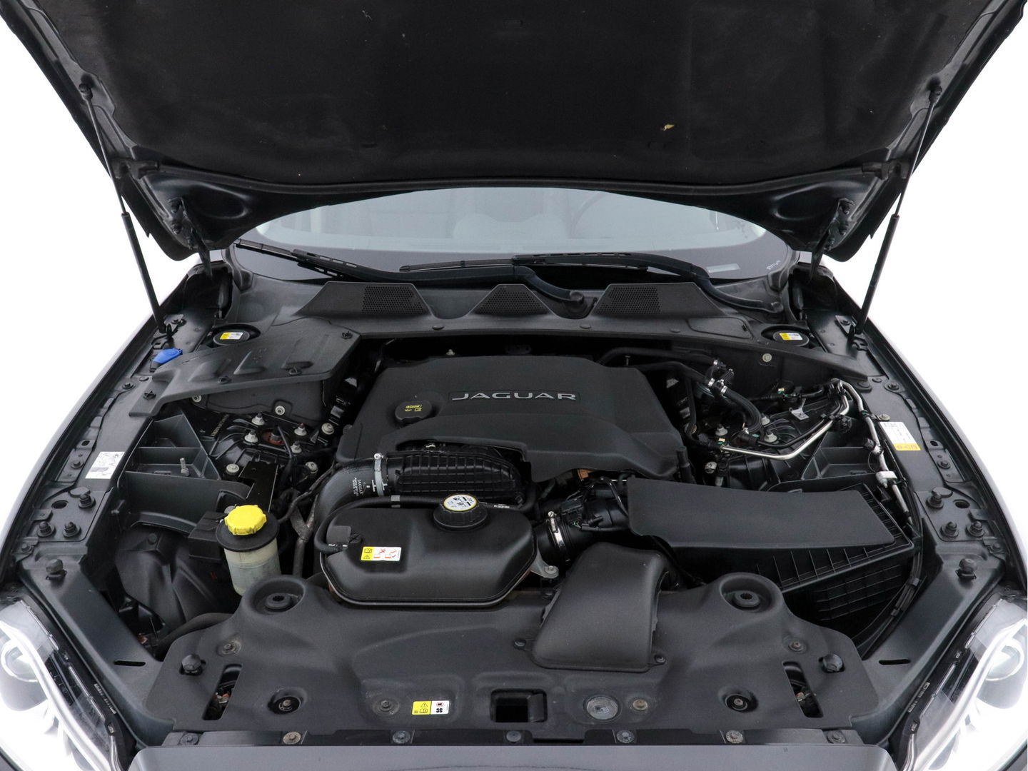 Jaguar XJ 3.0 V6D Portfolio Long-Wheel-Base Aut. *PANO | NAVI-FULLMAP | NAPPA-FULL-LEATHER  | BI-XENON | MERIDIAN-AUDIO | MEMORY-SEATS | KEYLESS | CAMERA | ECC | PDC | CRUISE*