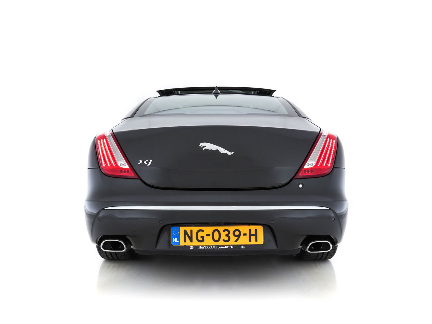 Jaguar XJ 3.0 V6D Portfolio Long-Wheel-Base Aut. *PANO | NAVI-FULLMAP | NAPPA-FULL-LEATHER  | BI-XENON | MERIDIAN-AUDIO | MEMORY-SEATS | KEYLESS | CAMERA | ECC | PDC | CRUISE*