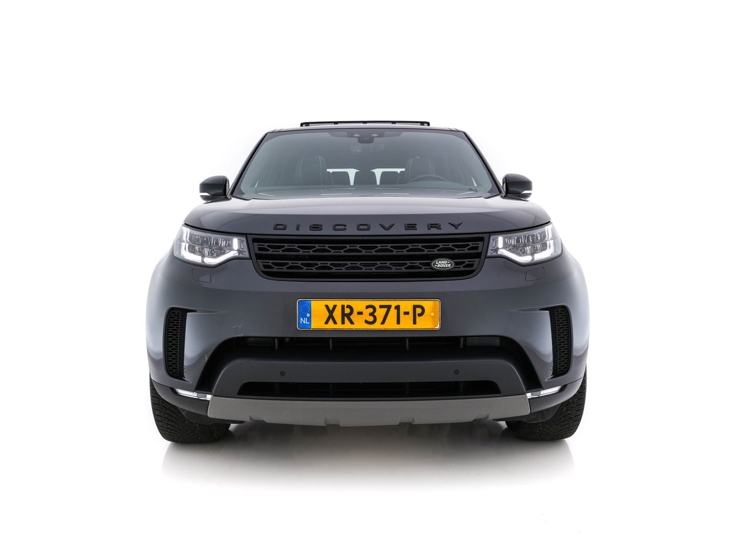 Land Rover Discovery 3.0 Td6 First Edition 7-pers. "WINDSOR" *PANO | FULL-LED | MERIDIAN-AUDIO | NAPPA-FULL-LEATHER | NAVI-FULLMAP | KEYLESS | DAB | AIR-SUSPENSION | ECC | PDC | CRUISE | MEMORY-PACK | COMFORT-SEATS | LANE-ASSIST*