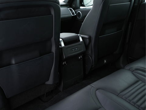 Land Rover Discovery 3.0 Td6 First Edition 7-pers. "WINDSOR" *PANO | FULL-LED | MERIDIAN-AUDIO | NAPPA-FULL-LEATHER | NAVI-FULLMAP | KEYLESS | DAB | AIR-SUSPENSION | ECC | PDC | CRUISE | MEMORY-PACK | COMFORT-SEATS | LANE-ASSIST*