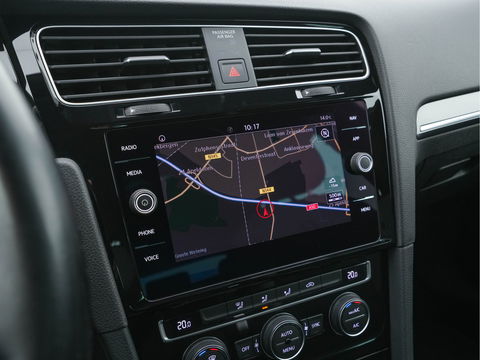 Volkswagen GOLF Variant 1.5 TSI Highline-Business R-Line-Sportpack Aut. *DIGI-COCKPIT |  FULL-LED | BLIND-SPOT | DAB | NAVI-FULLMAP | ADAPTIVE-CRUISE | ECC | PDC | SPORT-SEATS | PARKPILOT | 17"ALU*