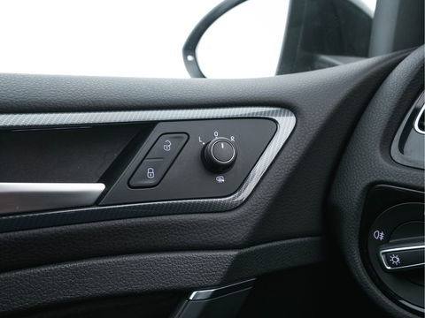 Volkswagen GOLF Variant 1.5 TSI Highline-Business R-Line-Sportpack Aut. *DIGI-COCKPIT |  FULL-LED | BLIND-SPOT | DAB | NAVI-FULLMAP | ADAPTIVE-CRUISE | ECC | PDC | SPORT-SEATS | PARKPILOT | 17"ALU*
