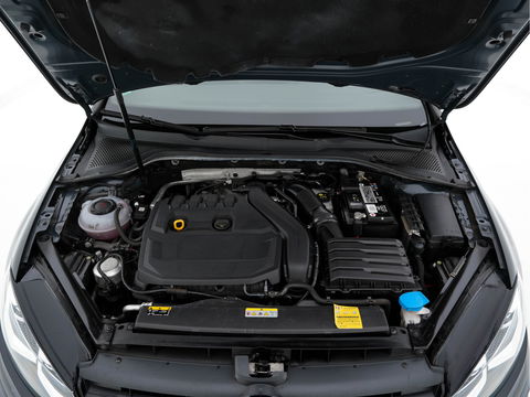 Volkswagen GOLF Variant 1.5 TSI Highline-Business R-Line-Sportpack Aut. *DIGI-COCKPIT |  FULL-LED | BLIND-SPOT | DAB | NAVI-FULLMAP | ADAPTIVE-CRUISE | ECC | PDC | SPORT-SEATS | PARKPILOT | 17"ALU*