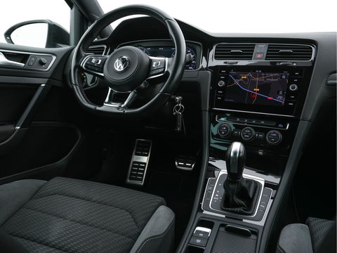 Volkswagen GOLF Variant 1.5 TSI Highline-Business R-Line-Sportpack Aut. *DIGI-COCKPIT |  FULL-LED | BLIND-SPOT | DAB | NAVI-FULLMAP | ADAPTIVE-CRUISE | ECC | PDC | SPORT-SEATS | PARKPILOT | 17"ALU*