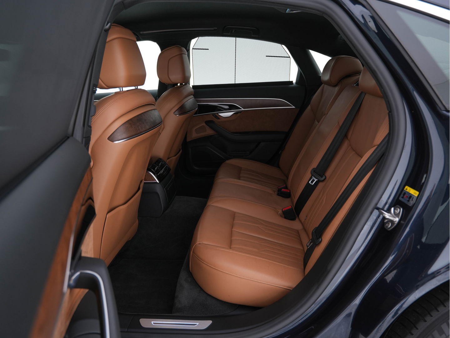 Audi A8 50 TDI Quattro Aut. * MATRIX-LED | UNICUM-FULL-LEATHER | DIGI-COCKPIT  |  BANG&OLUFSEN-SURROUND | SOFT-CLOSE | KEYLESS | MEMORY-SEATS | ADAPTIVE-CRUSIE | DAB | CAMERA | ECC | PDC | AIR-SUSPENSION | AMBIE