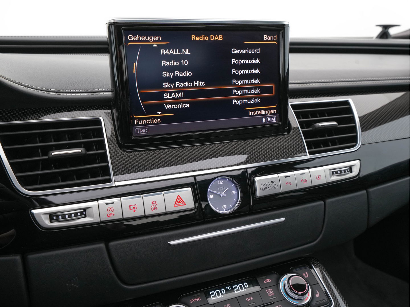 Audi S8 4.0 TFSI Quattro Pro Line+ Aut. * PANO | CERAMIC-BRAKES | BANG/OLUFSEN-SURROND | VALCONA-EXCLUSIVE-FULL-LEATHER | DAB | NIGHT-VISION | HUD | ACC | LANE-ASSIST | SURROUND-VIEW | MATRIX-LED | MEMORY-PACK | NAVI-FULLMAP |