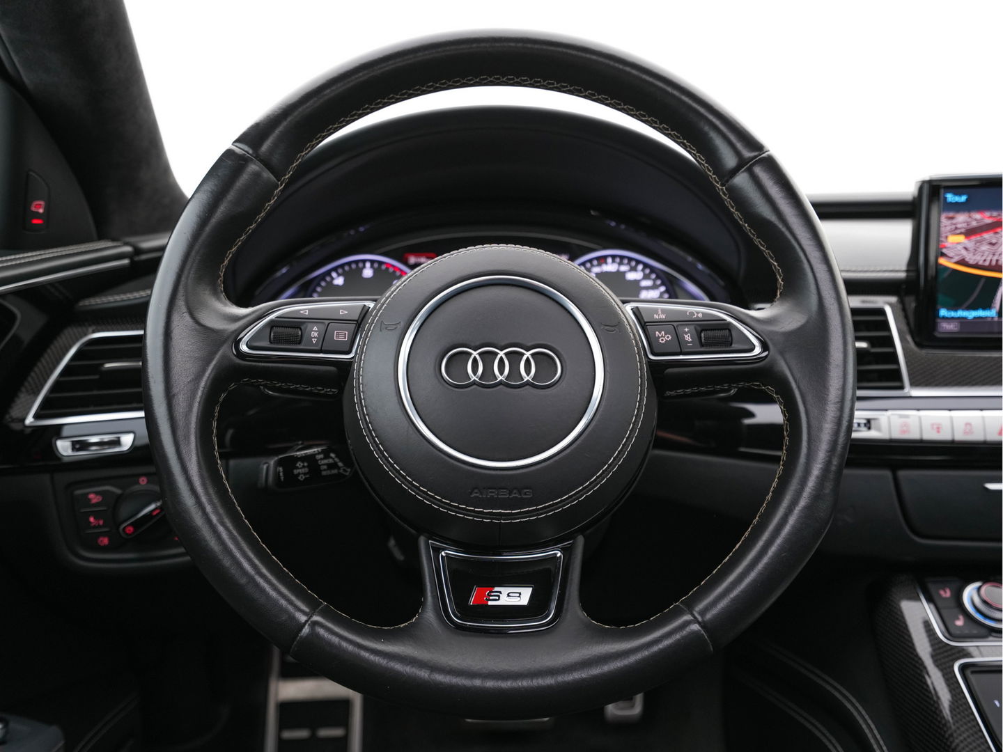 Audi S8 4.0 TFSI Quattro Pro Line+ Aut. * PANO | CERAMIC-BRAKES | BANG/OLUFSEN-SURROND | VALCONA-EXCLUSIVE-FULL-LEATHER | DAB | NIGHT-VISION | HUD | ACC | LANE-ASSIST | SURROUND-VIEW | MATRIX-LED | MEMORY-PACK | NAVI-FULLMAP |