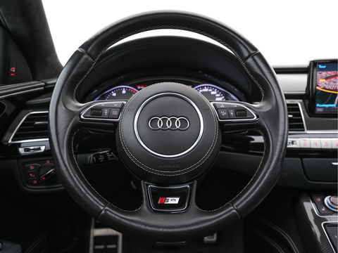 Audi S8 4.0 TFSI Quattro Pro Line+ Aut. * PANO | CERAMIC-BRAKES | BANG/OLUFSEN-SURROND | VALCONA-EXCLUSIVE-FULL-LEATHER | DAB | NIGHT-VISION | HUD | ACC | LANE-ASSIST | SURROUND-VIEW | MATRIX-LED | MEMORY-PACK | NAVI-FULLMAP |