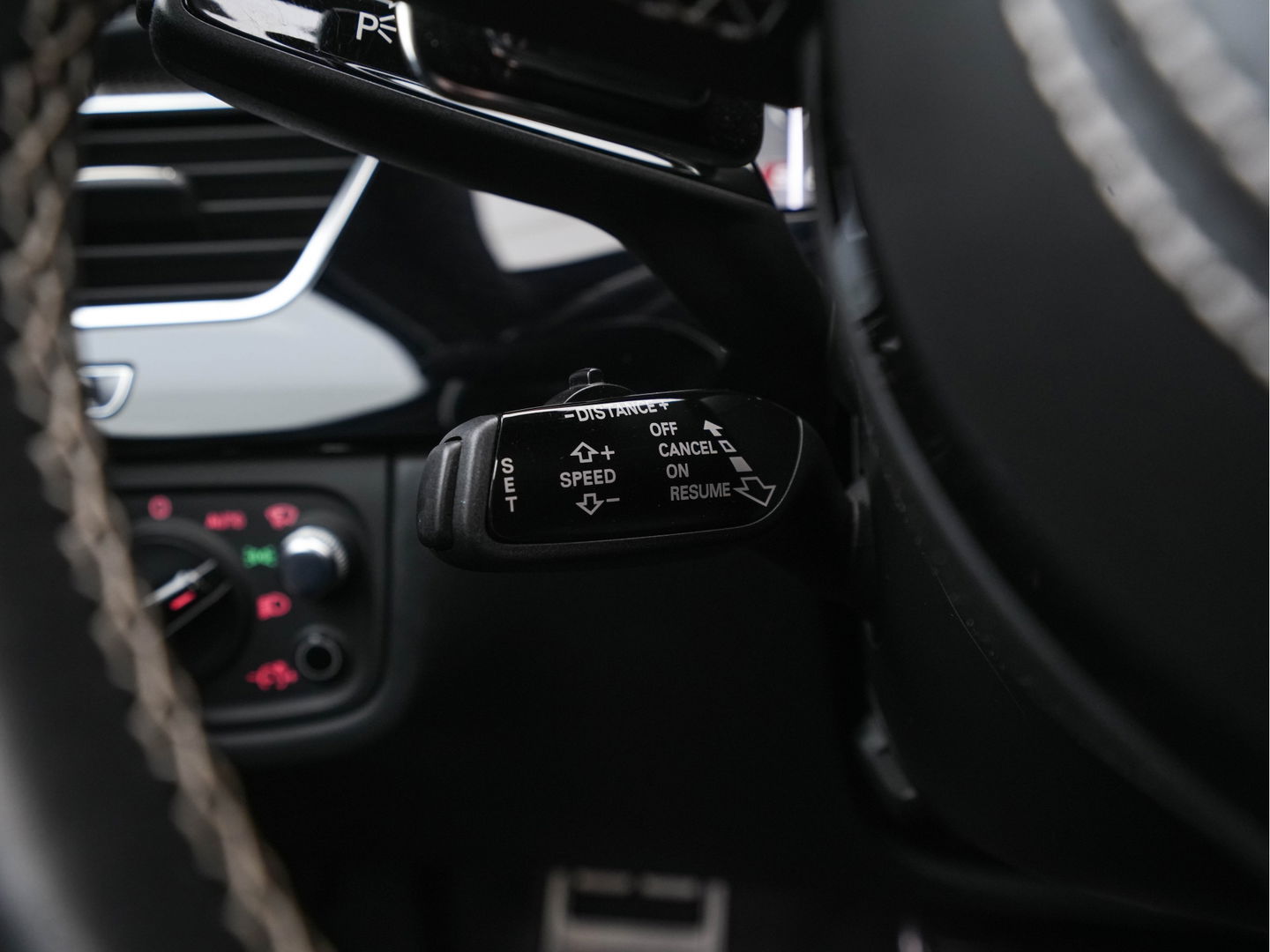Audi S8 4.0 TFSI Quattro Pro Line+ Aut. * PANO | CERAMIC-BRAKES | BANG/OLUFSEN-SURROND | VALCONA-EXCLUSIVE-FULL-LEATHER | DAB | NIGHT-VISION | HUD | ACC | LANE-ASSIST | SURROUND-VIEW | MATRIX-LED | MEMORY-PACK | NAVI-FULLMAP |