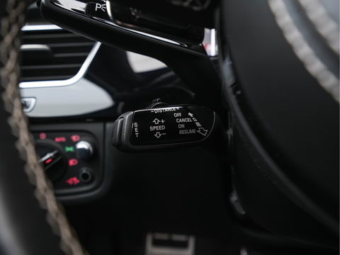 Audi S8 4.0 TFSI Quattro Pro Line+ Aut. * PANO | CERAMIC-BRAKES | BANG/OLUFSEN-SURROND | VALCONA-EXCLUSIVE-FULL-LEATHER | DAB | NIGHT-VISION | HUD | ACC | LANE-ASSIST | SURROUND-VIEW | MATRIX-LED | MEMORY-PACK | NAVI-FULLMAP |