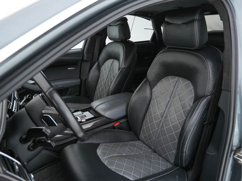 Audi S8 4.0 TFSI Quattro Pro Line+ Aut. * PANO | CERAMIC-BRAKES | BANG/OLUFSEN-SURROND | VALCONA-EXCLUSIVE-FULL-LEATHER | DAB | NIGHT-VISION | HUD | ACC | LANE-ASSIST | SURROUND-VIEW | MATRIX-LED | MEMORY-PACK | NAVI-FULLMAP |