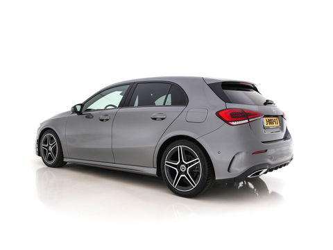 Mercedes-Benz A-Klasse 180 Business Solution AMG-Sport-Pack *PANO | WIDE-SCREEN-COCKPIT | FULL-LED | LEATHER-MICROFIBRE | CAMERA | ECC | PDC | CRUISE | SPORT-SEATS | 18"ALU*