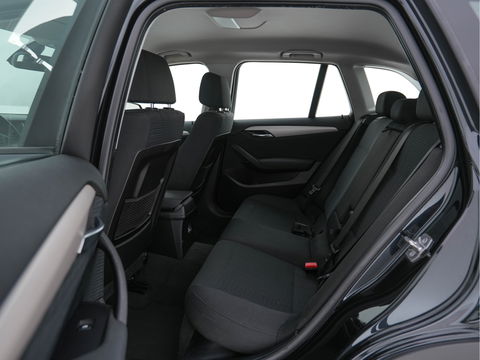 BMW X1 sDrive18d High Executive Aut. *NAVI-FULLMAP | ECC | PDC | CRUISE | COMFORT-SEATS | 17"ALU*