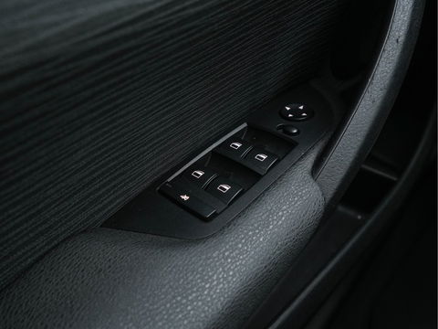 BMW X1 sDrive18d High Executive Aut. *NAVI-FULLMAP | ECC | PDC | CRUISE | COMFORT-SEATS | 17"ALU*