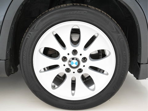 BMW X1 sDrive18d High Executive Aut. *NAVI-FULLMAP | ECC | PDC | CRUISE | COMFORT-SEATS | 17"ALU*