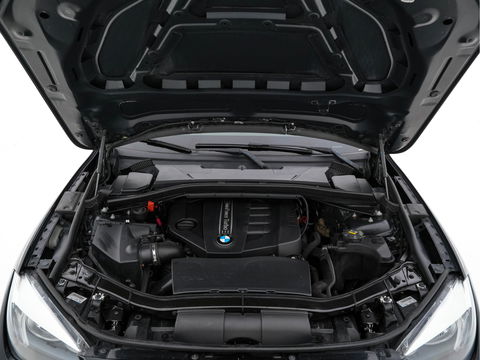 BMW X1 sDrive18d High Executive Aut. *NAVI-FULLMAP | ECC | PDC | CRUISE | COMFORT-SEATS | 17"ALU*