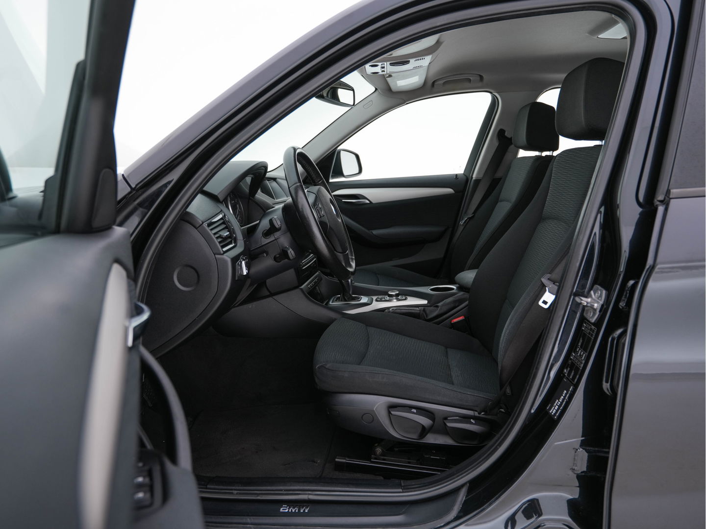 BMW X1 sDrive18d High Executive Aut. *NAVI-FULLMAP | ECC | PDC | CRUISE | COMFORT-SEATS | 17"ALU*