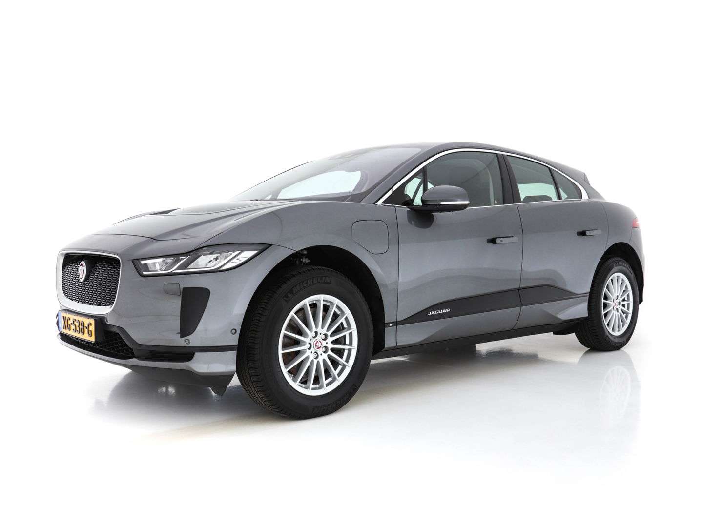 Jaguar I-PACE EV400 S 90 kWh AWD (INCL-BTW) *FULL-LED | LUXURY-LEATHER | NAVI-FULLMAP | CAMERA | KEYLESS | MERIDIAN-AUDIO | CRUISE | WIFI | CARPLAY | DIGI-COCKPIT | DAB | HEATED/COOLED-SPORT-SEATS | ECC | PDC | 18"ALU*