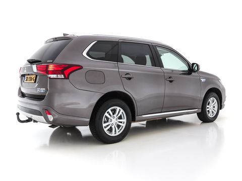 Mitsubishi Outlander 2.0 PHEV Pure AWD (INCL-BTW)  *MICRO-LEATHER | NAVI-FULLMAP | KEYLESS | DAB | CAMERA | ECC | PDC | CRUISE | APP.CONNECT*