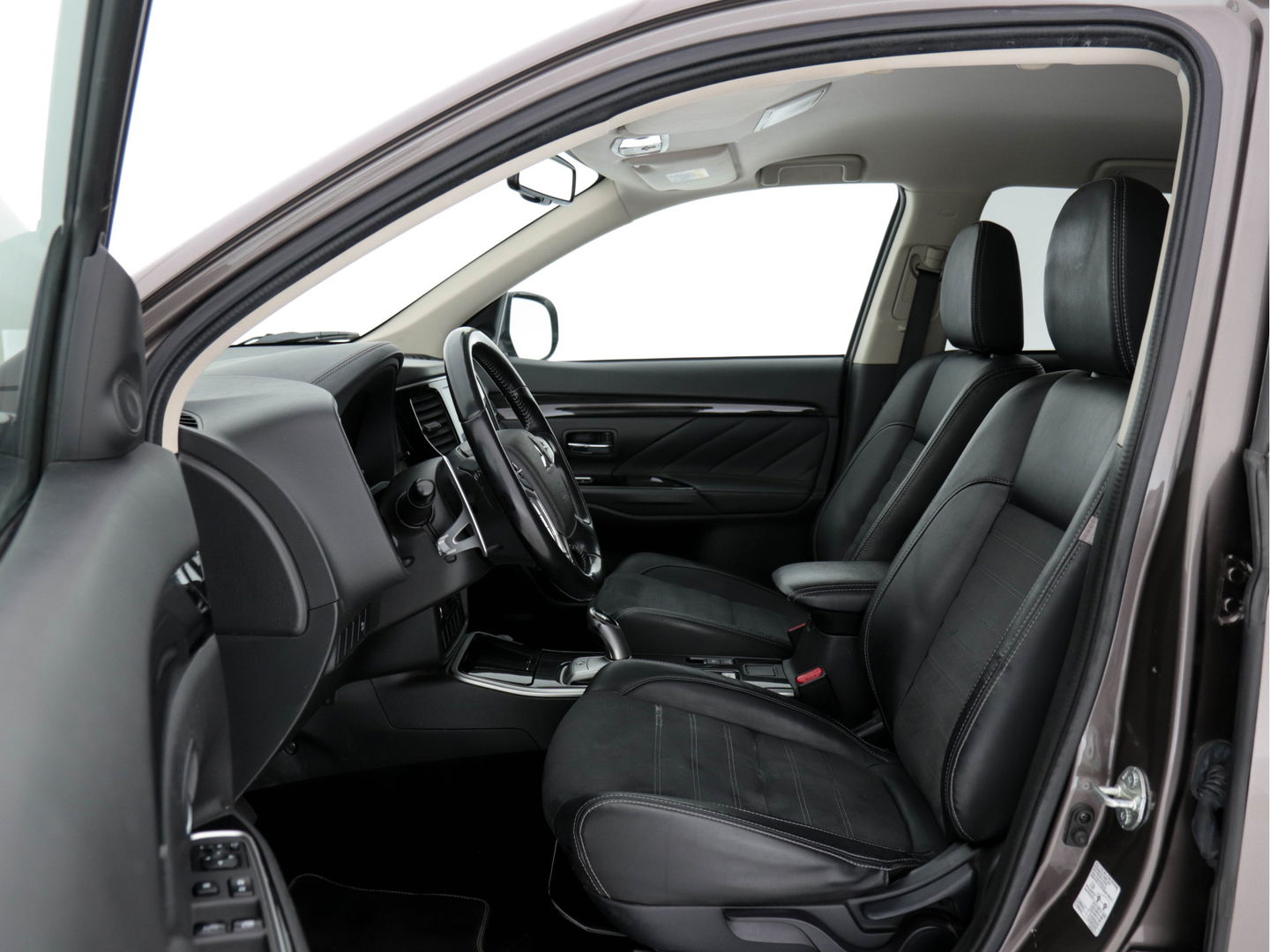 Mitsubishi Outlander 2.0 PHEV Pure AWD (INCL-BTW)  *MICRO-LEATHER | NAVI-FULLMAP | KEYLESS | DAB | CAMERA | ECC | PDC | CRUISE | APP.CONNECT*
