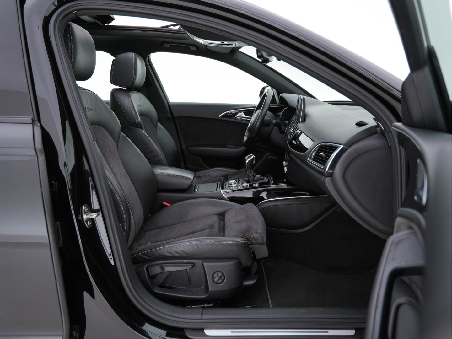 Audi A6 Avant 3.0 TDI Quattro Premium-Edition 3x-S-Line Sport-Pack-Plus Aut. *PANO | NAVI-FULLMAP | LEATHER-ALCANTARA | BI-XENON | BOSE-SURROUND-SOUND | DAB | CAMERA | ECC | PDC | CRUISE*