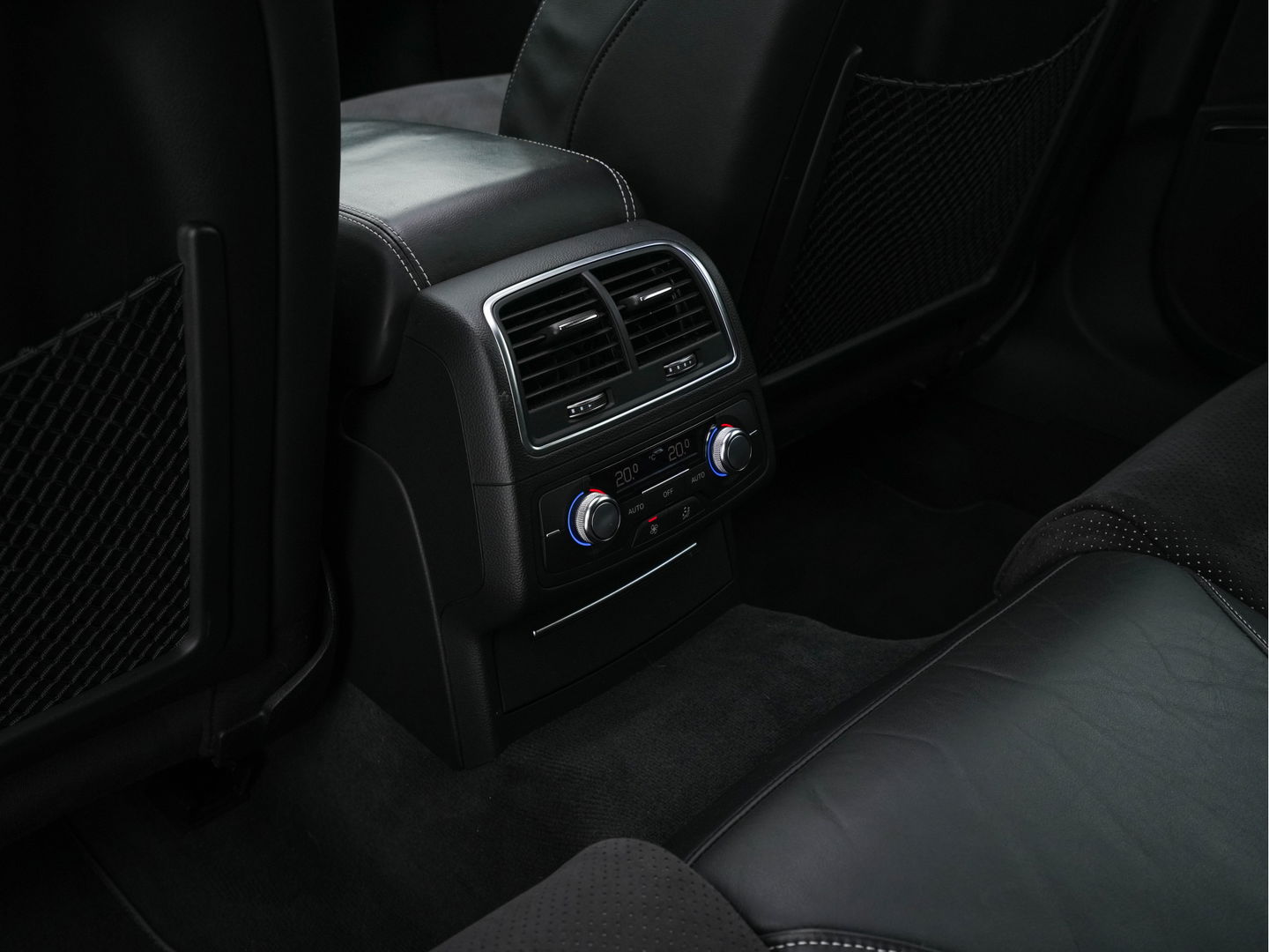 Audi A6 Avant 3.0 TDI Quattro Premium-Edition 3x-S-Line Sport-Pack-Plus Aut. *PANO | NAVI-FULLMAP | LEATHER-ALCANTARA | BI-XENON | BOSE-SURROUND-SOUND | DAB | CAMERA | ECC | PDC | CRUISE*