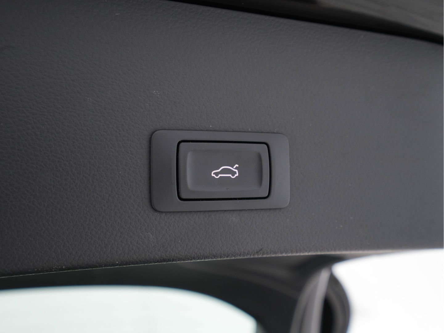 Audi A6 Avant 3.0 TDI Quattro Premium-Edition 3x-S-Line Sport-Pack-Plus Aut. *PANO | NAVI-FULLMAP | LEATHER-ALCANTARA | BI-XENON | BOSE-SURROUND-SOUND | DAB | CAMERA | ECC | PDC | CRUISE*