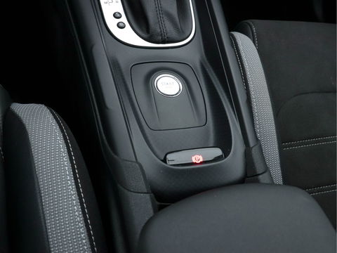 DS DS 4 Crossback 1.6 BlueHDi Business-Pack AUT. *NAVI-FULMAP | XENON | LEATHER-ALCANTARA | DAB | ECC | PDC | CRUISE | KEYLESS*